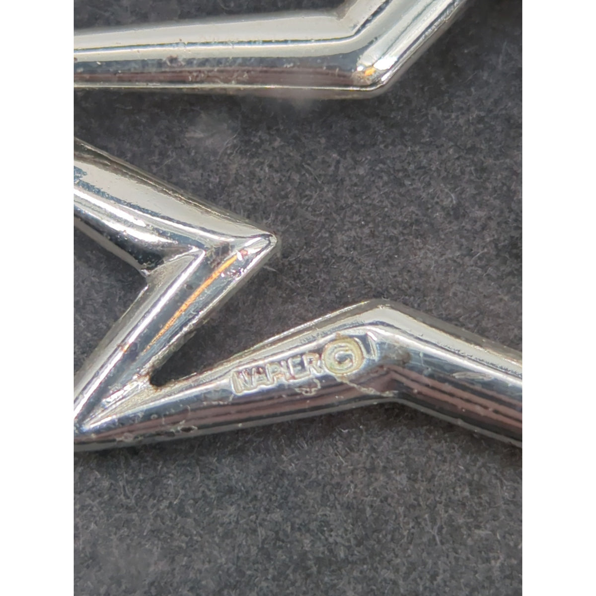 Vintage Fashion Necklace NAPIER silver star pendant 13"