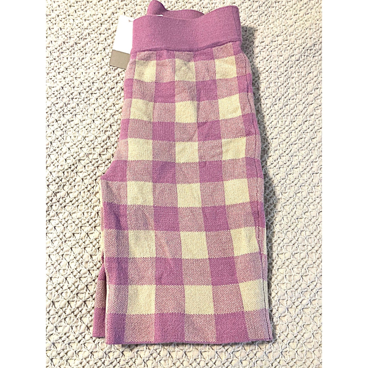 NWT BP. Pull On Bike Shorts in Purple Tulip Check Size Medium
