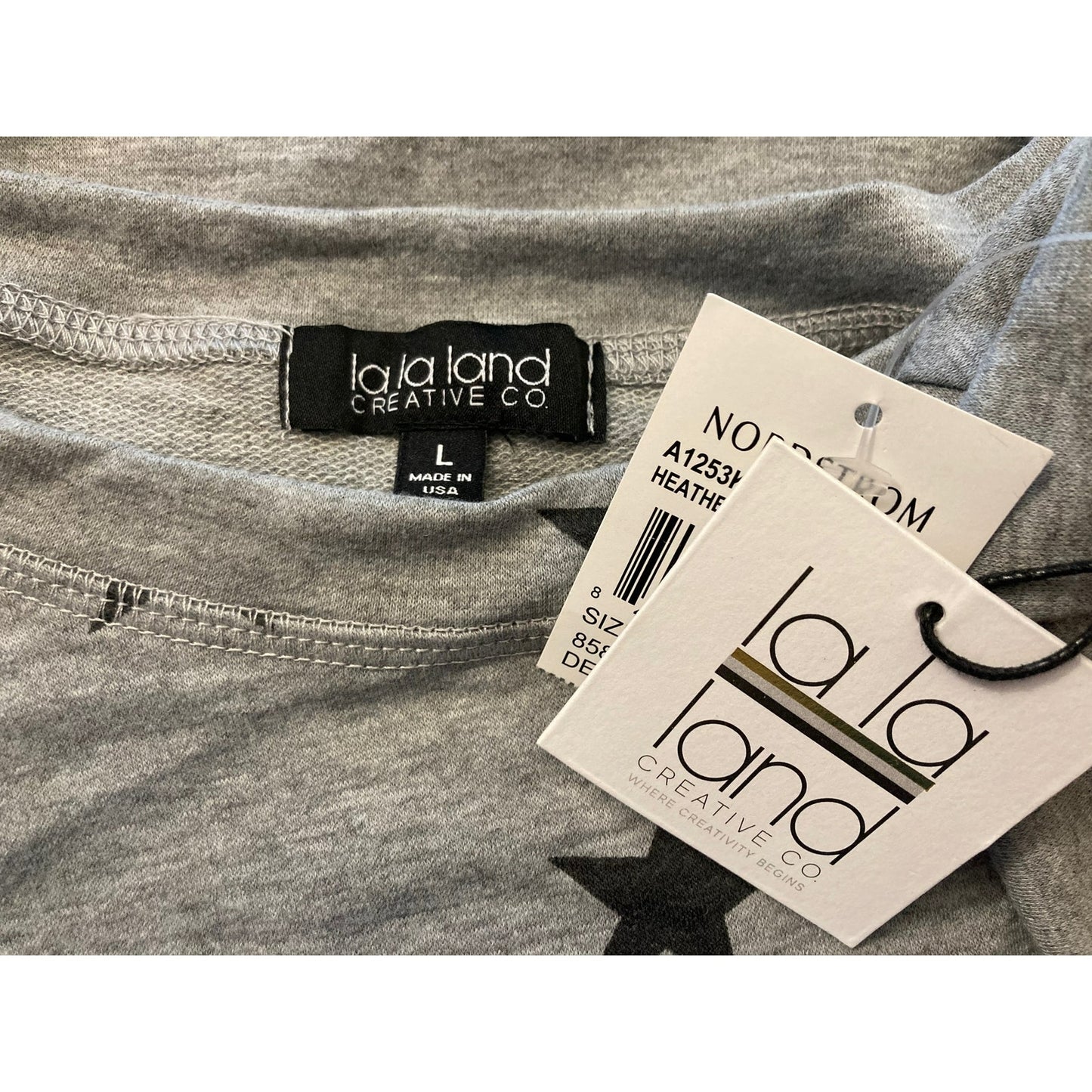 NWT La La Land Soft Long Sleeve Crew Crop Top Sz Large in Gray with Black Stars