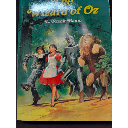Vintage The Wizard of Oz L. Frank Baum Childrens Classic Stories Paperback Book