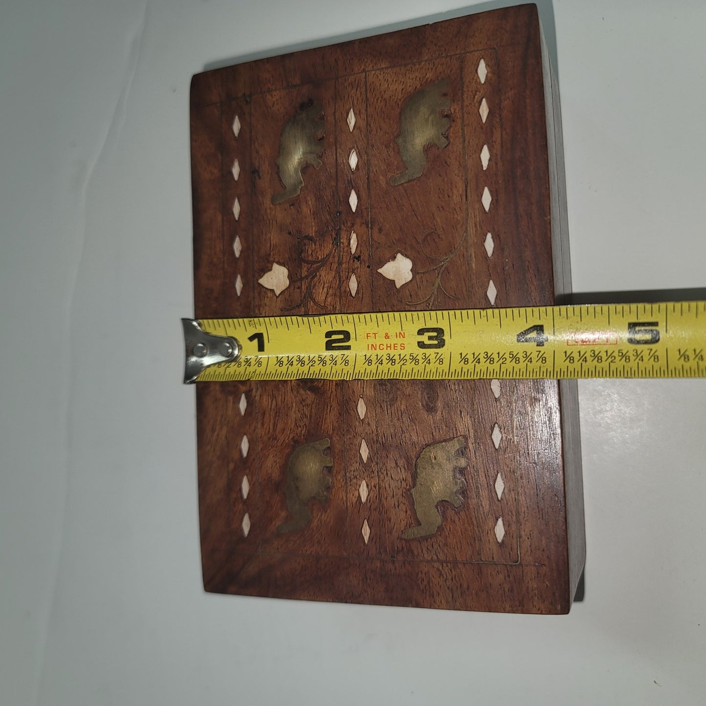 VINTAGE 1950s Anglo Indian Style Rosewood Box Brass Elephants Leaves Inlaid