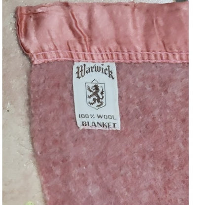 VINTAGE Full/Queen Warwick Wool blanket mottled red/rose satin trim 70" x 98"