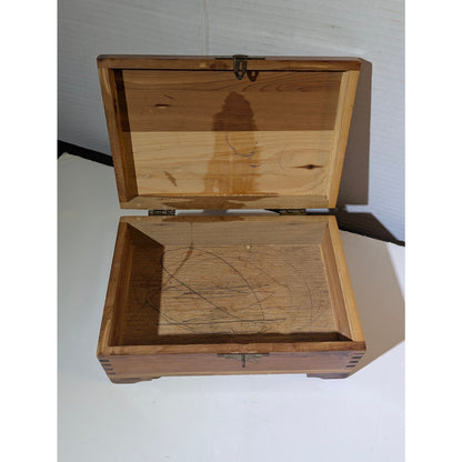 Vintage Carved Cedar Keepsake Box Footed Jewelry Stash Chest Rustic Lodge