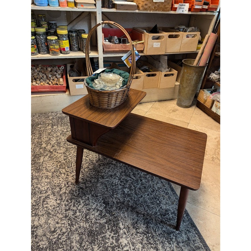 SECONDHAND SANDIES: Vintage end side table tapered legs laminate top two tier