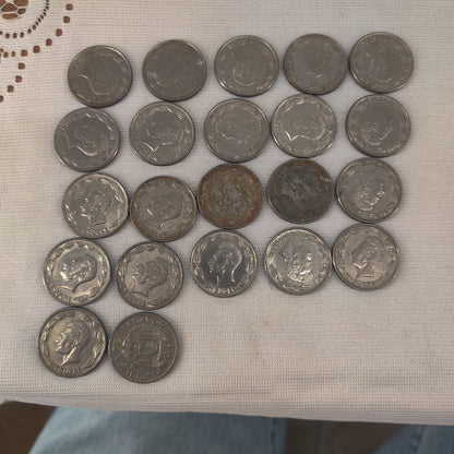 Ecuador 1 Sucre 1981 Nickel Clad Steel Coins Bulk Collection Lot of 22