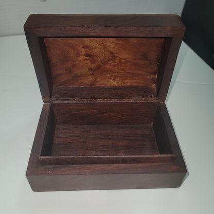 VINTAGE 1950s Anglo Indian Style Rosewood Box Brass Elephants Leaves Inlaid