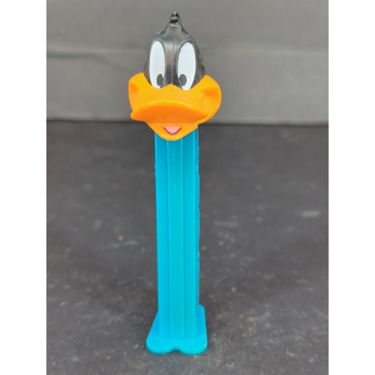 1993 Vintage Daffy Duck Pez Dispenser Warner Bros Collectible