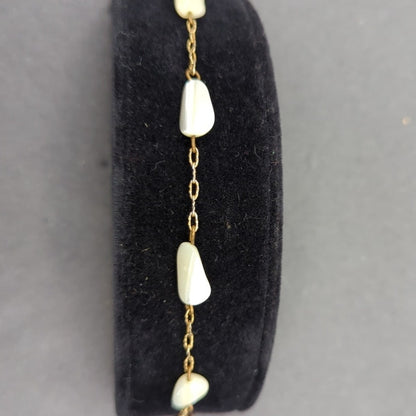 Vintage Coquette Dainty Gold Tone Mother of Pearl Shell Bracelet Dainty Bridal