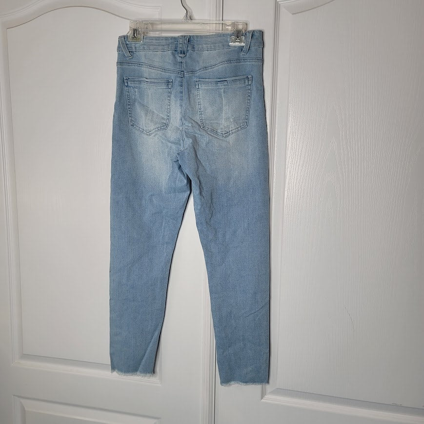NEW Democracy High Rise Seamless Ankle Skimmer Distressed 6 Light Wash Jeans