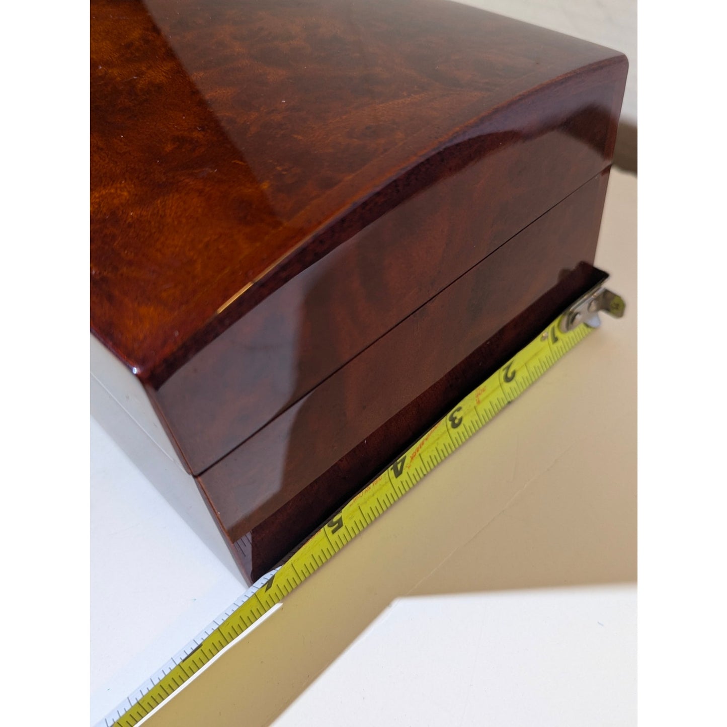 Breitling Luxury Burl Wood Watch Presentation Box High Gloss Timepiece Display