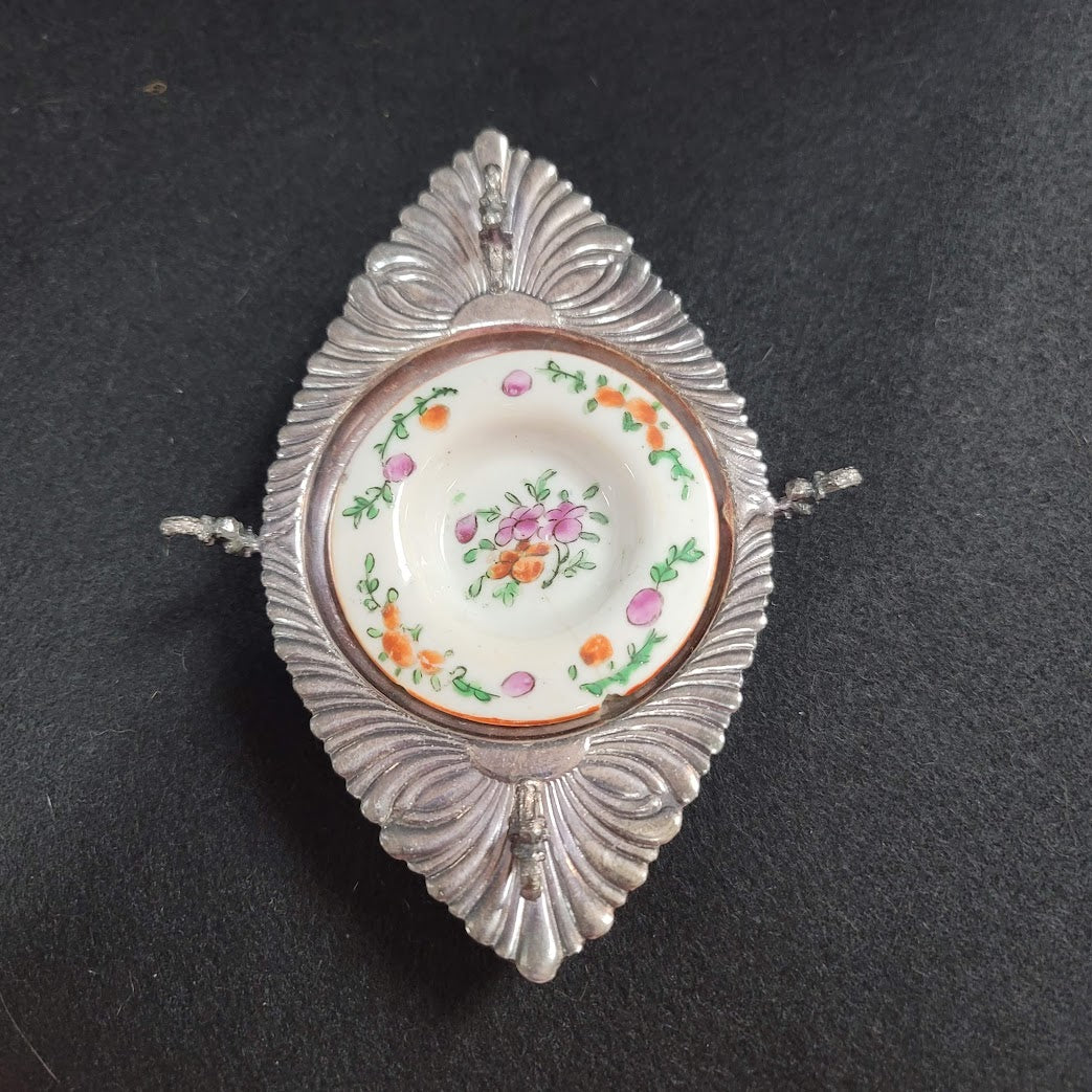 Trinket dish silver footed Italy porcelain round Meriden 294 tray Vanity set
