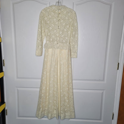 Vintage Lace wedding evening dress sheer top line skirt One Piece peplum Waist