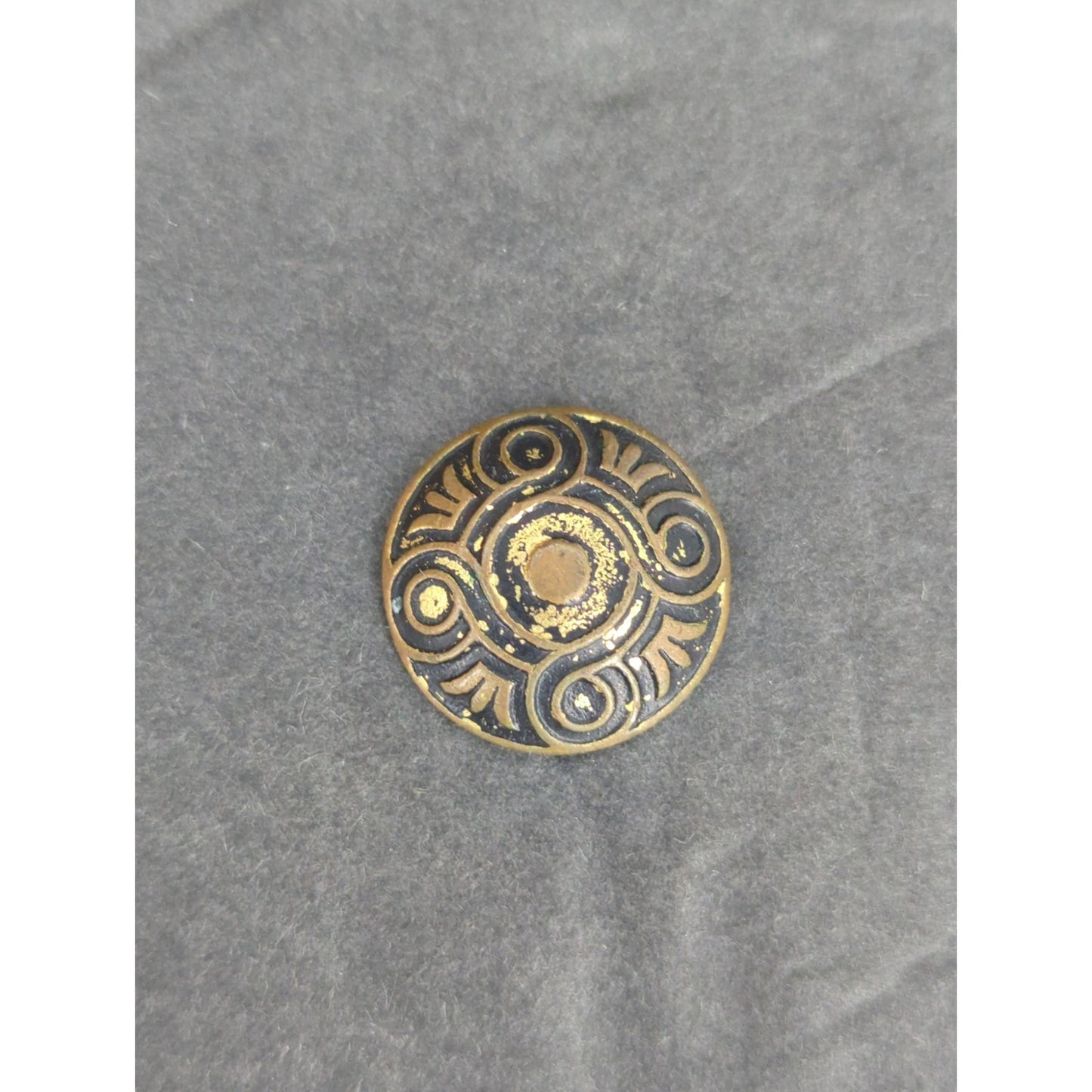 LOT MM of 10 Antique Vintage Victorian Brass Mixed Materials Buttons ESTATE FIND