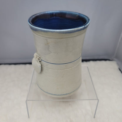 Wakulla Clay '86 Handmade Art Studio Pottery Vase Tumbler White Blue Sea shell