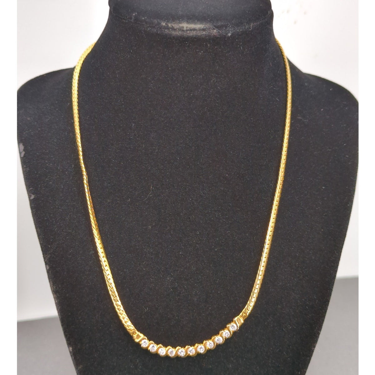 Vintage Fashion Necklace gold tone with curved crystal bar