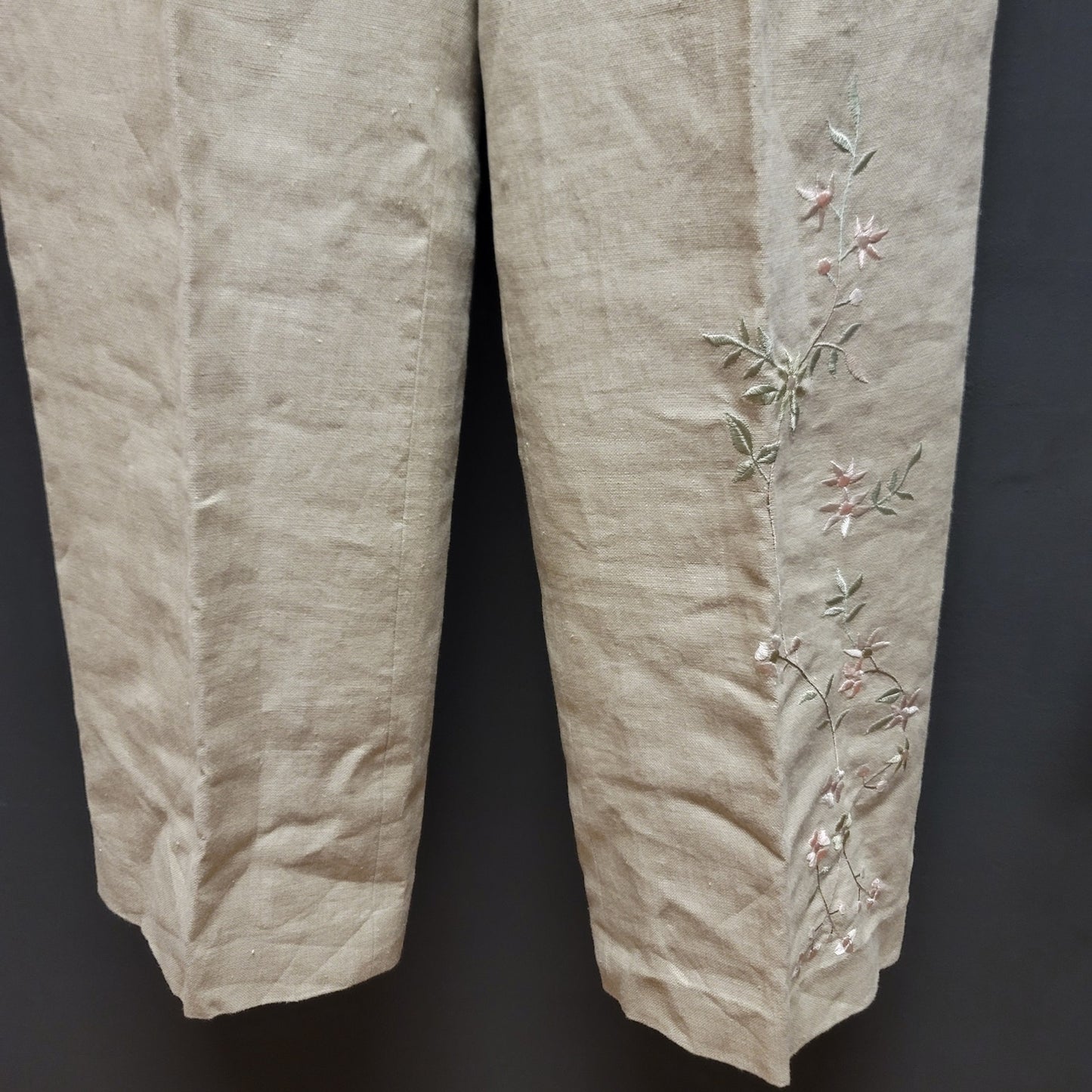 Donna Morgan Vintage Tan Linen Embroidered Pants Coastal Luxury High Waist 4