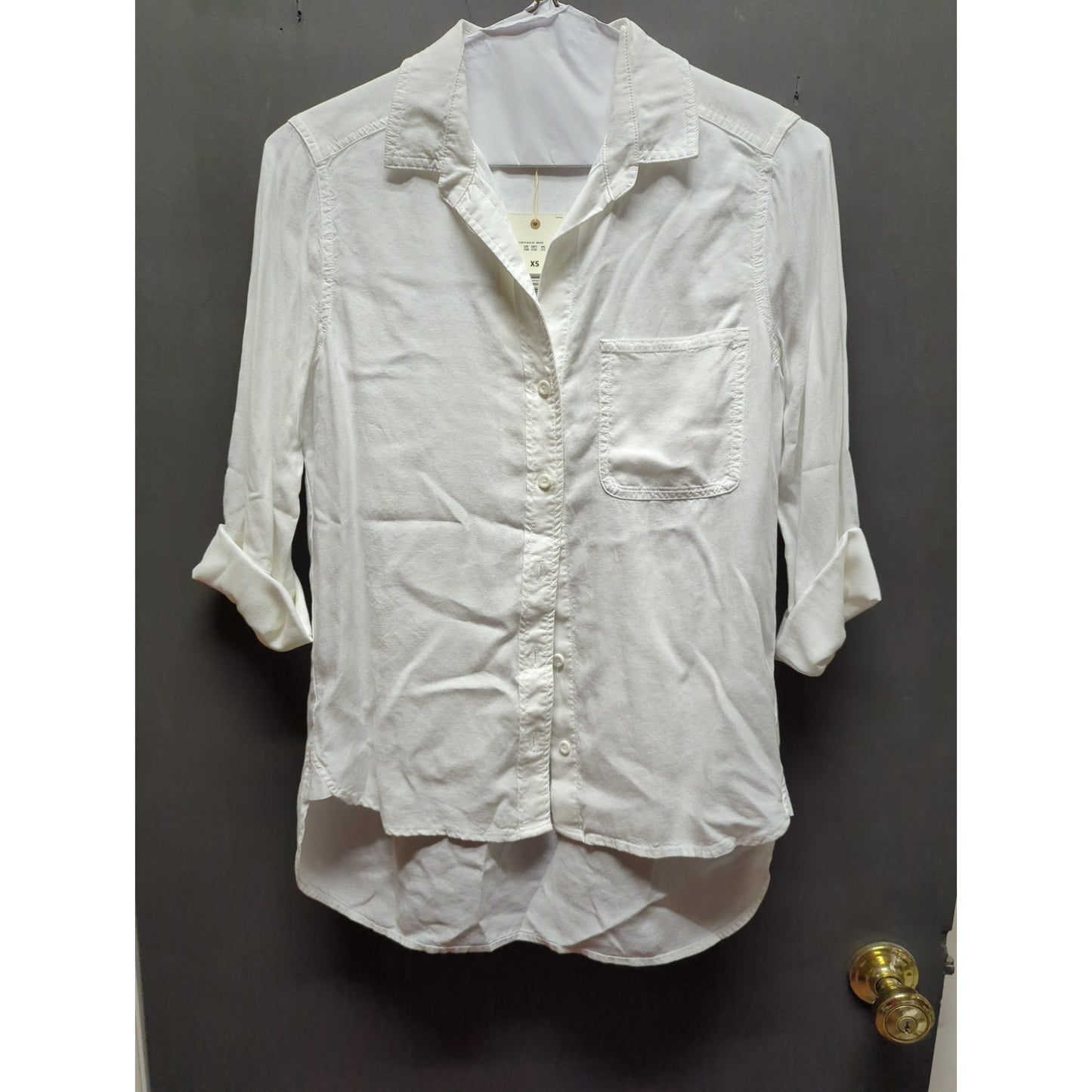 NWT Chelsea & Violet White Button Down Shirt Extra Small Classic Collar