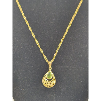 Vintage Gold Tone Ornate Filigree Tear Drop Pendant Necklace Green Stone