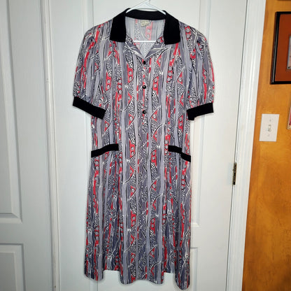 Vintage 70s casual summer dress geometric print Large/XL short sleeve collared