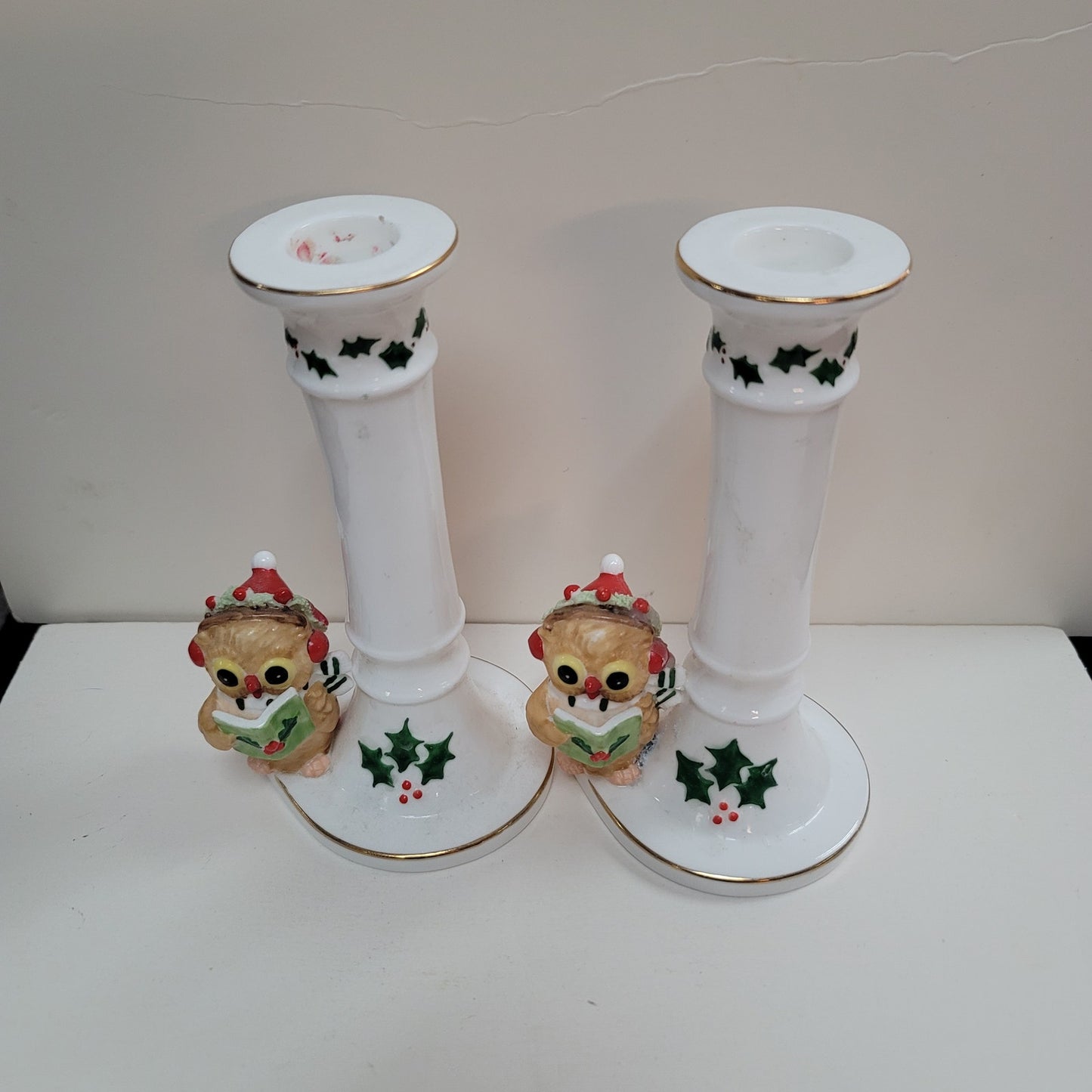 Enesco pair candlestick candle holders 1977 Bone China Holly Bird Gold White
