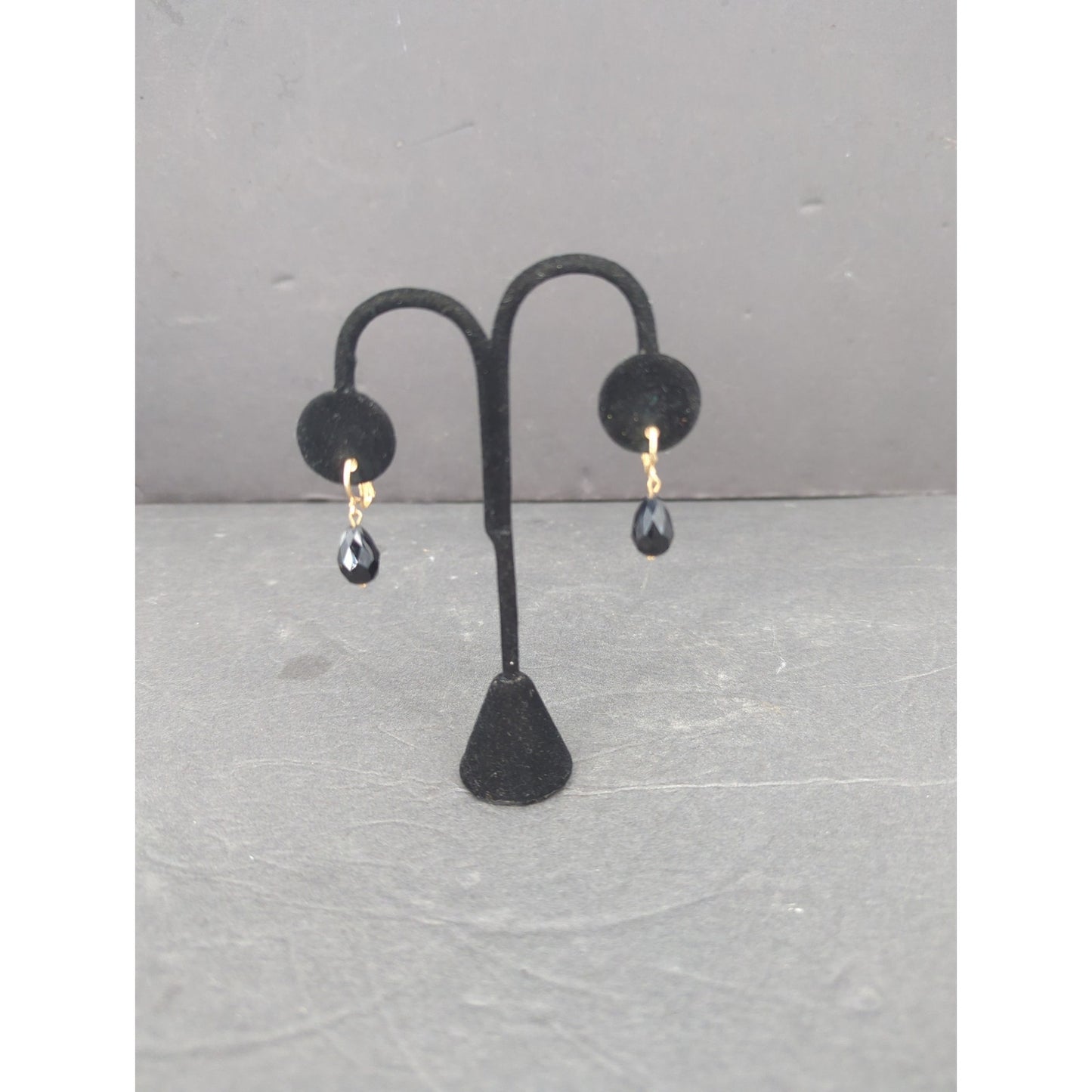 Vintage Black Spinel Bead Drop Dangle Earrings Gold Tone Clip On 1960s