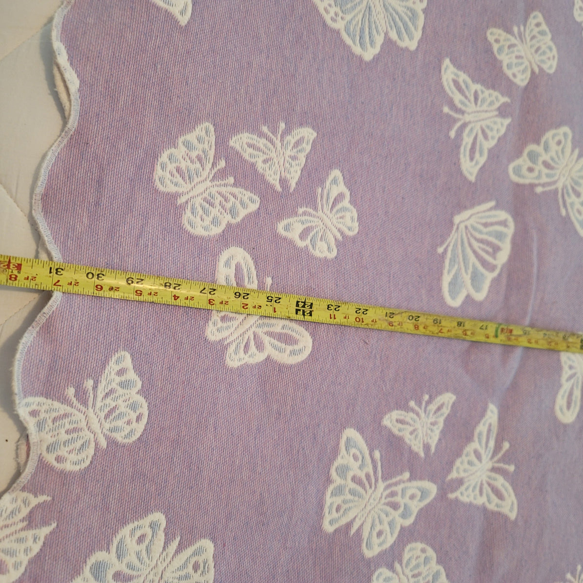 Reversible purple butterfly scalloped edge coverlet blanket bedspread Full Queen