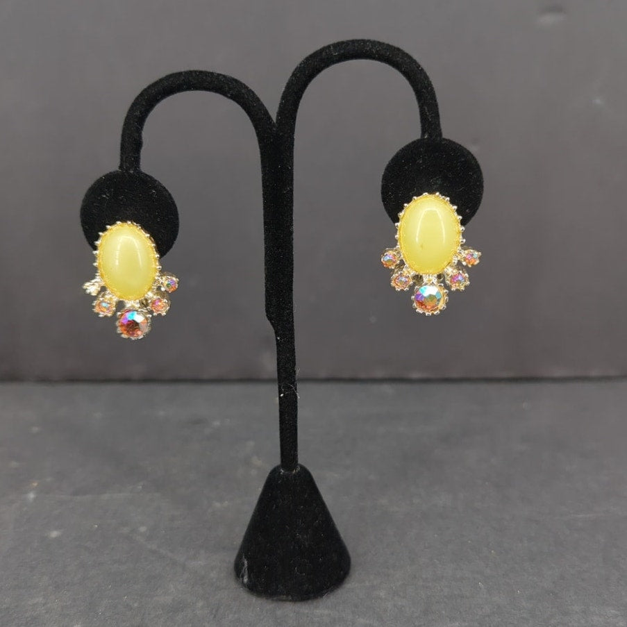 Vintage Yellow Oval Rhinestone Halo Dangle Drop Clip On Earrings