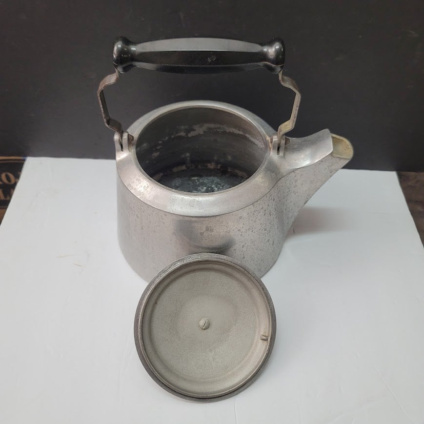 MIRACLE MAID Advance Casting G2 Cast Aluminum Teapot Tea Kettle Coffee CAMPING