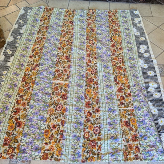 Vintage Quilt Multicolor Heavy Weight Queen 72" wide X 84" Long Floral Cabin