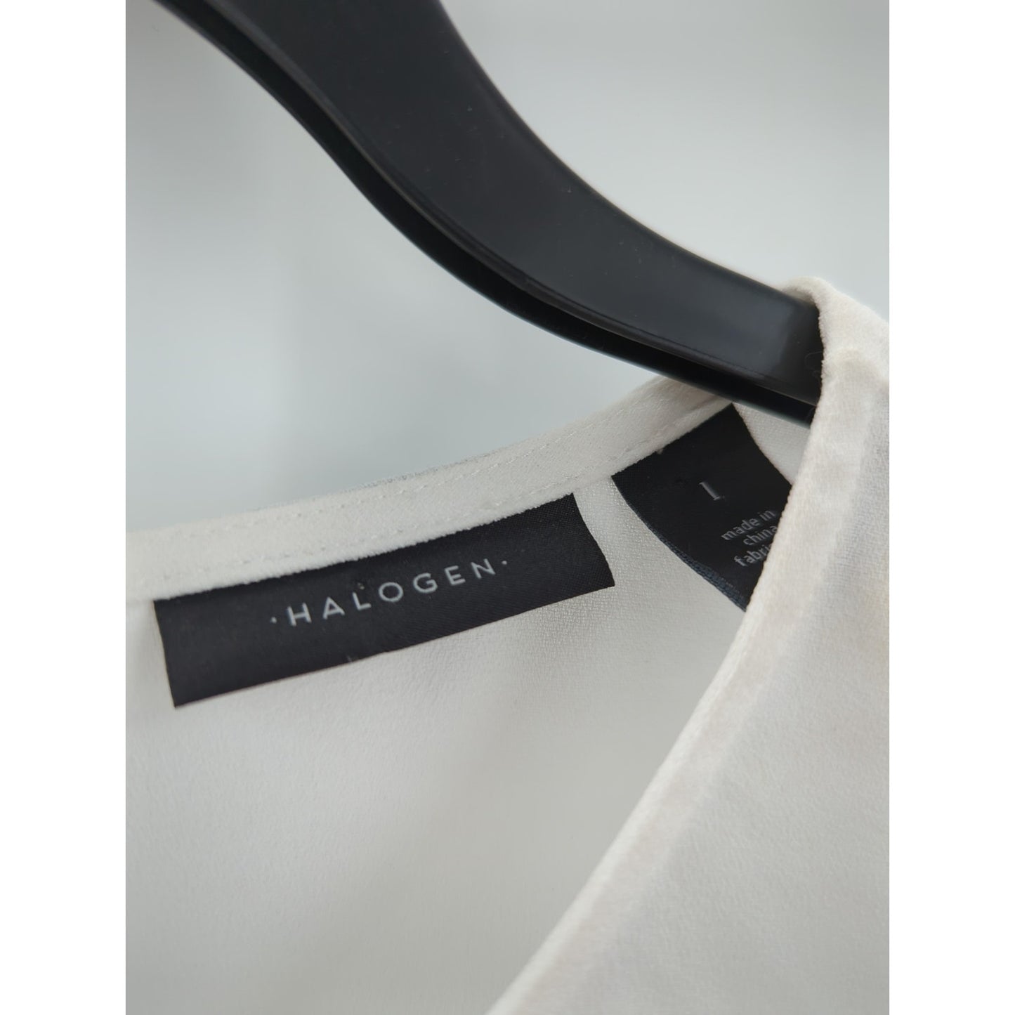 Halogen NEW Career Sheer Short Sleeve White Blouse Keyhole Back Polyester Large