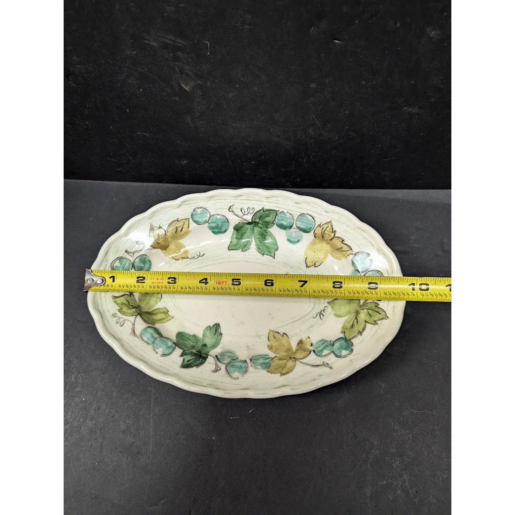 RETIRED Vineyard by Metlox Poppytrail Vernon 9" x 7" Oval serving plate platter