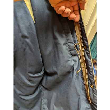 Vintage Woolrich Size Large Men Jacket Coat Wool pockets lined winter Waist High