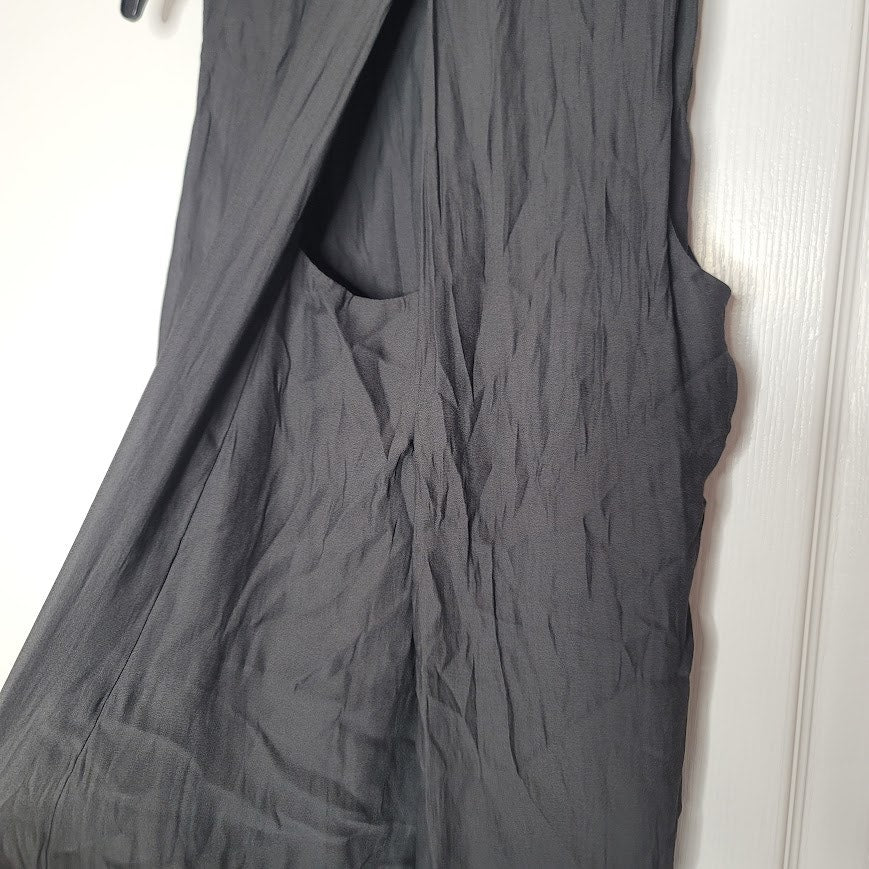 NEW Halogen Charcoal crew neck black blouse Small top crepe lined Sleeveless