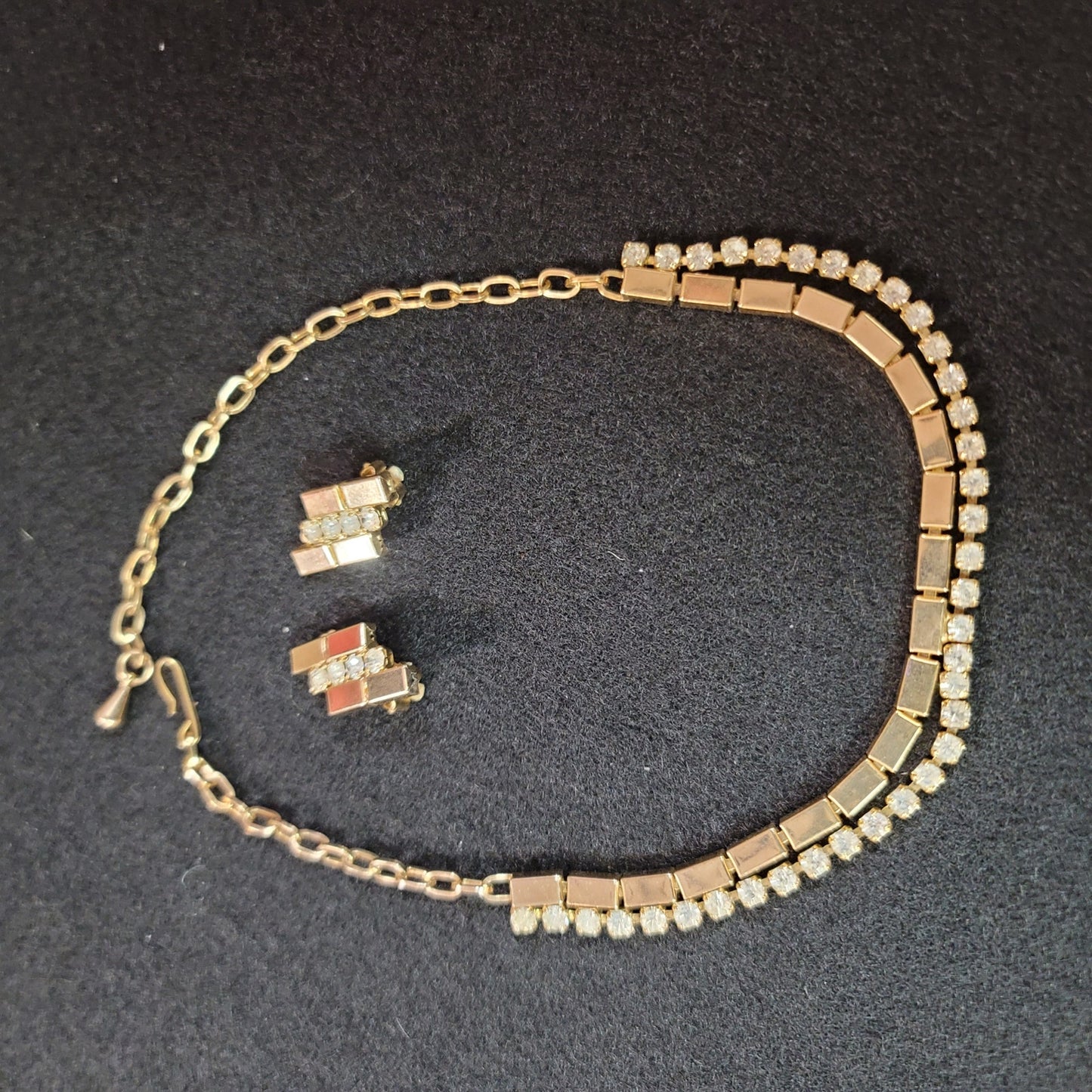 Vintage Necklace Matching Clip On Earring Gold Crystal Choker Style Reticulated