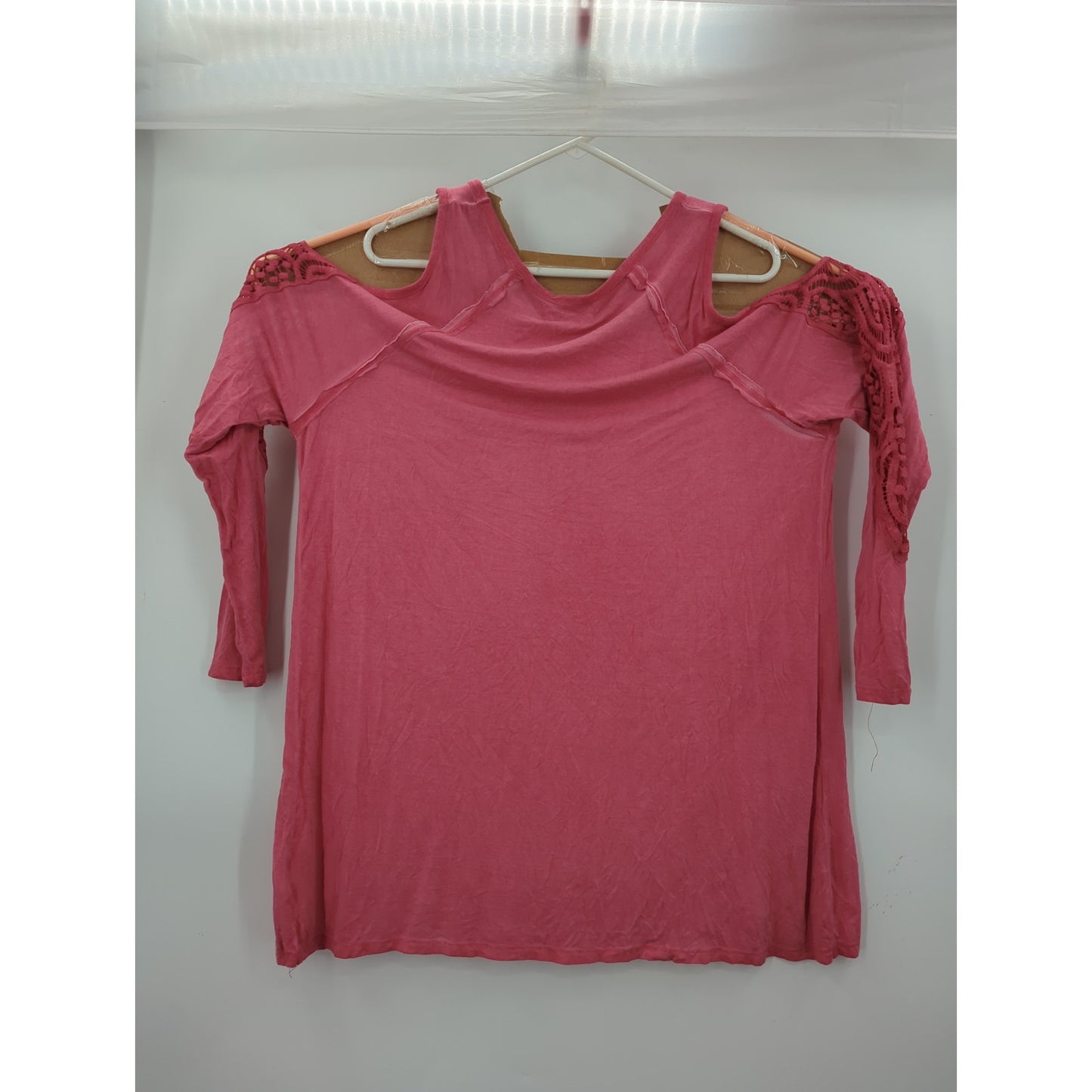 Fourteenth Place Mauve Cold Shoulder Blouse Top with Lace Sleeves 1X Plus