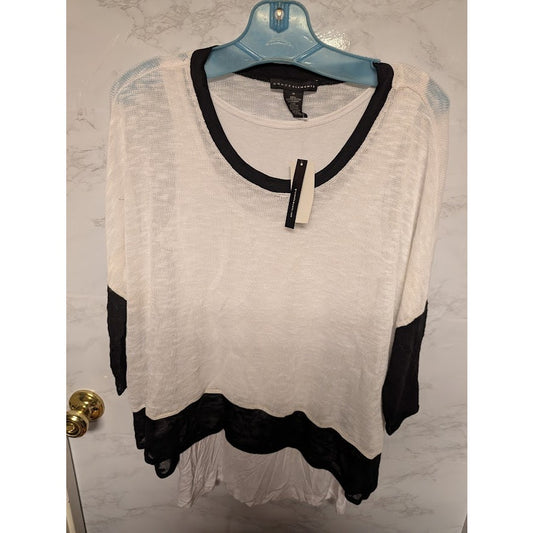 Grace Elements Size Medium White Black Knit Blouse Top Layered