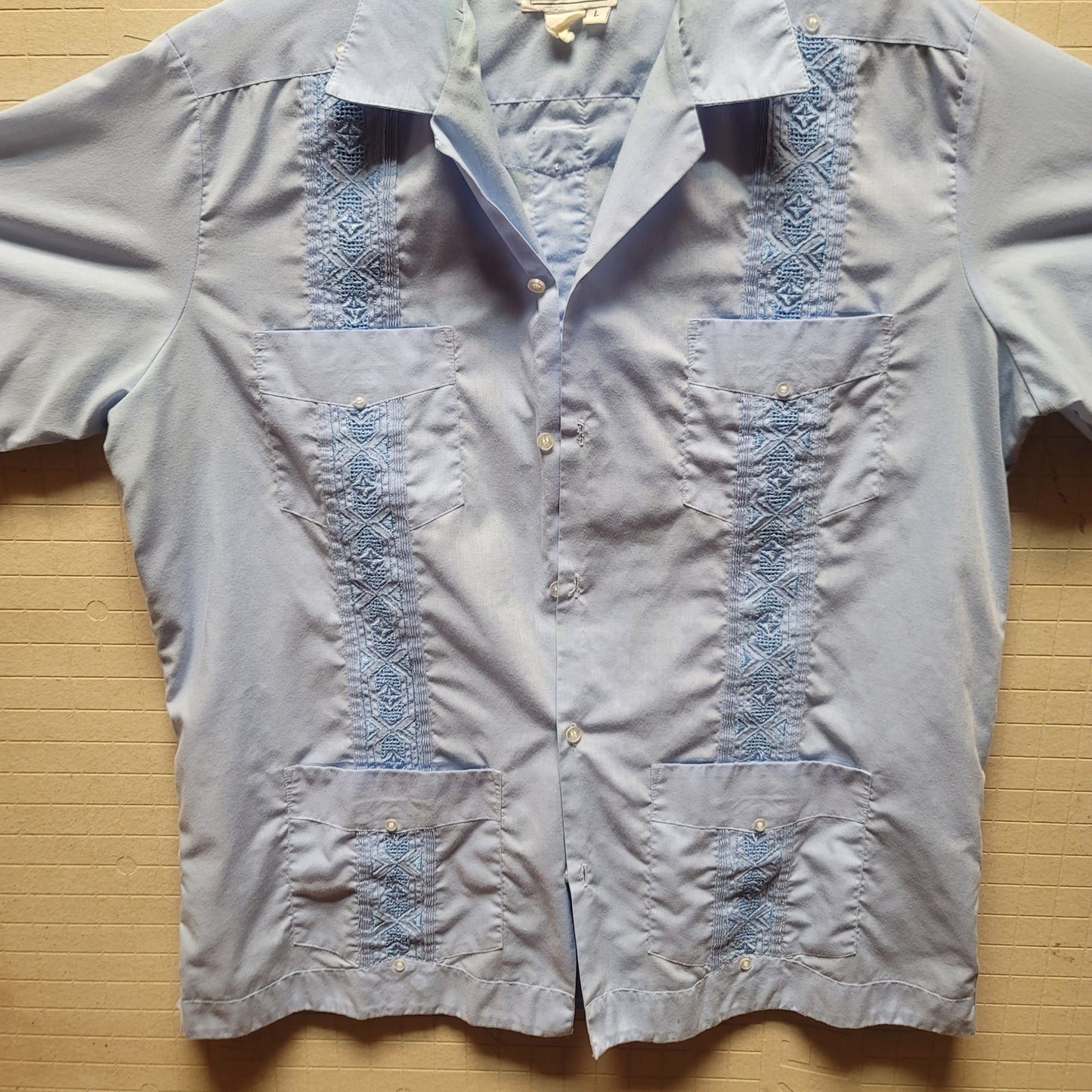 Renato blue shirt Mens Size Large Short Sleeve Front Pockets Guayabera