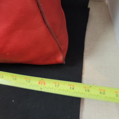 Vintage Liz Claiborne Red / burnt orange NICE Leather Hobo Shoulder Bag