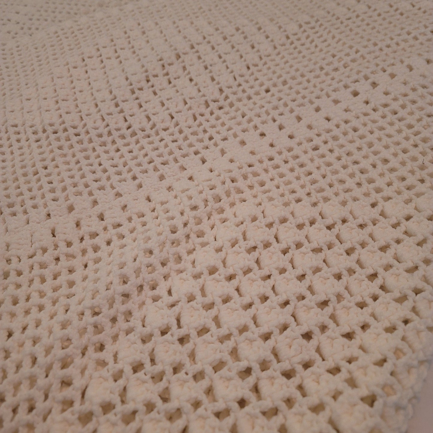 AMAZING handmade crochet blanket coverlet white geometric queen full bedspread