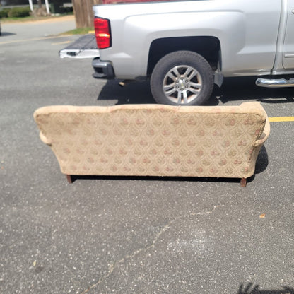 SECONDHAND SANDIES: Voctorian Couch needs reupholstery. 1900s 3 cushion
