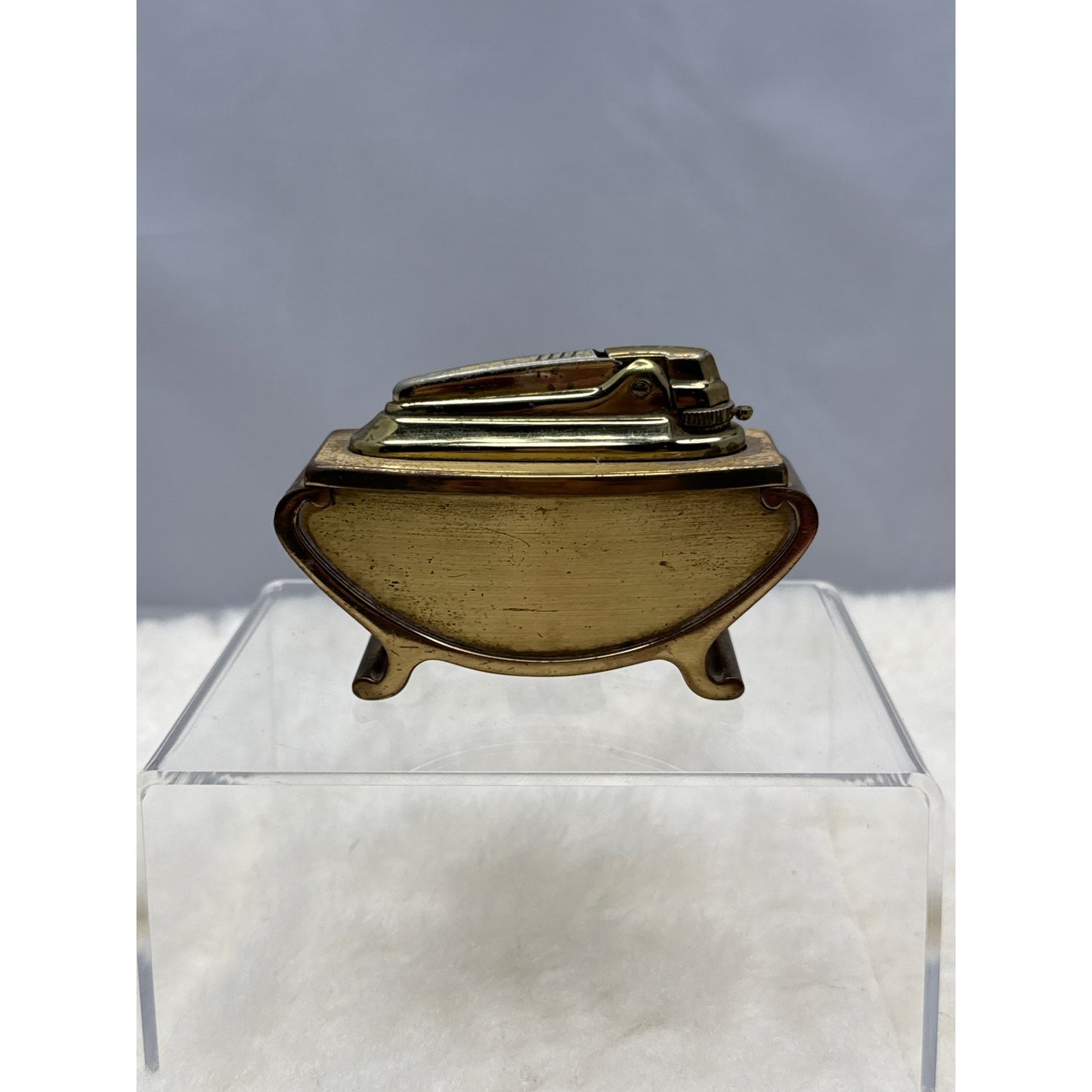 Vintage Ronson Varaflame Table Lighter Gold Tone Made in England 4 Footed