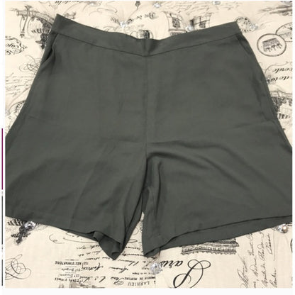 Halogen black wide leg flat front dress shorts pockets elastic waist sheers XL