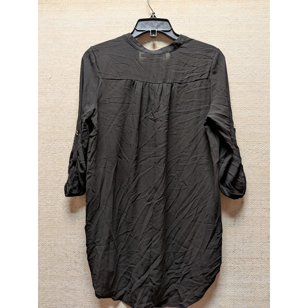 All in Favor Size Small Black Blouse Top Roll Tab Sleeve V Neck Career Round Hem