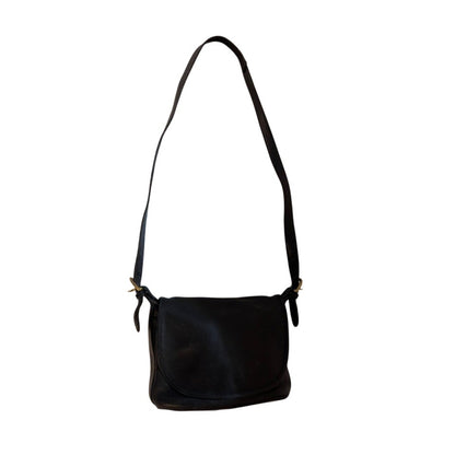 Coach Fletcher bag model 4150 crafted black leather saddle-bucket silhouette