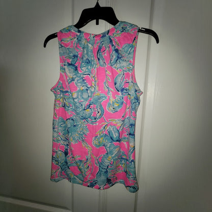 Lilly Pulitzer Essie tank top in the "Lobsters in Love" print Size Medium