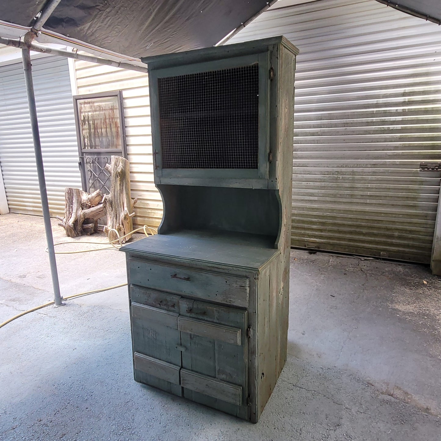 Secondhand Sandies: Farmhouse rustic cabinet hutch