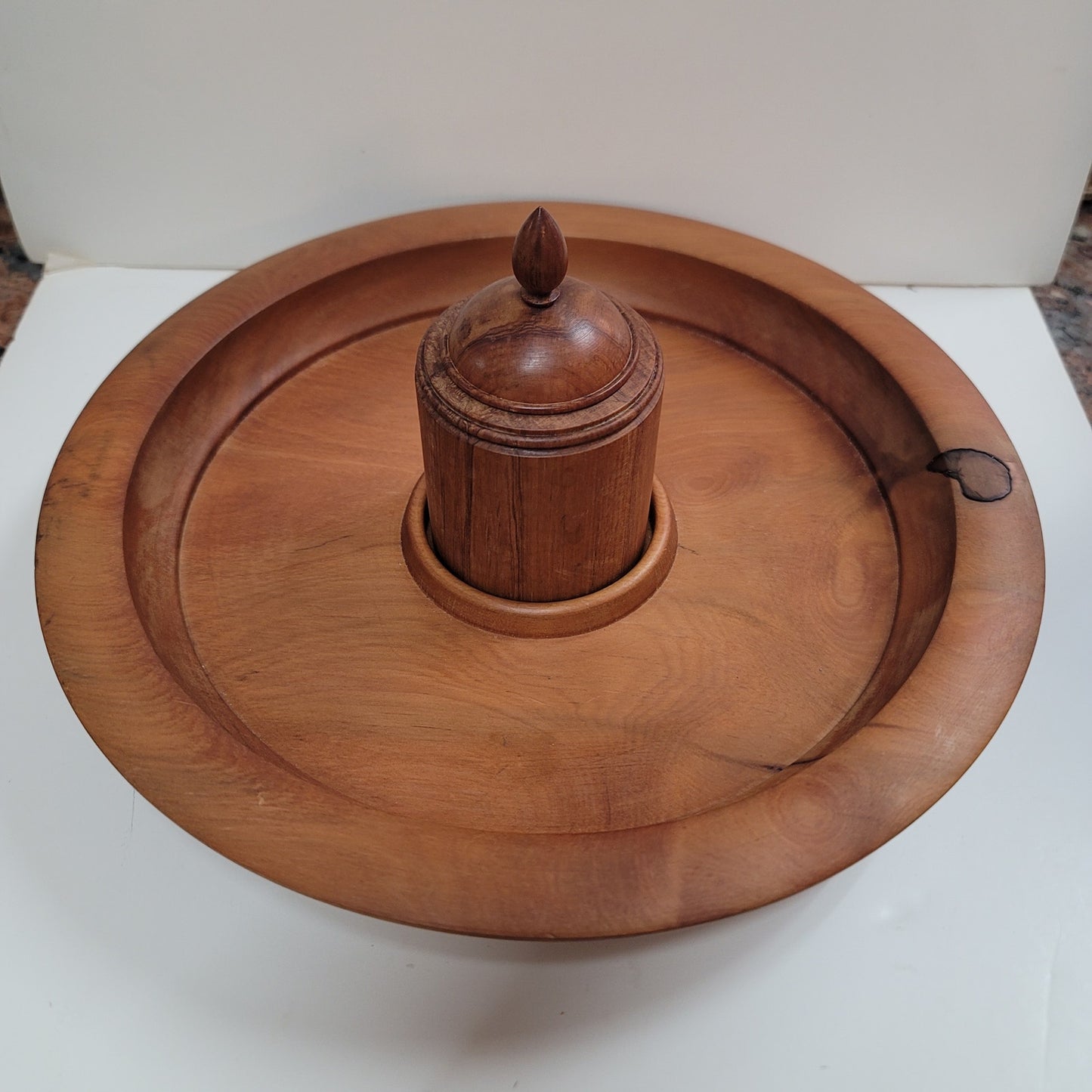 New Zealand hand turned MATAI WOOD rimmed serving dish tray SIGNED condiment pot