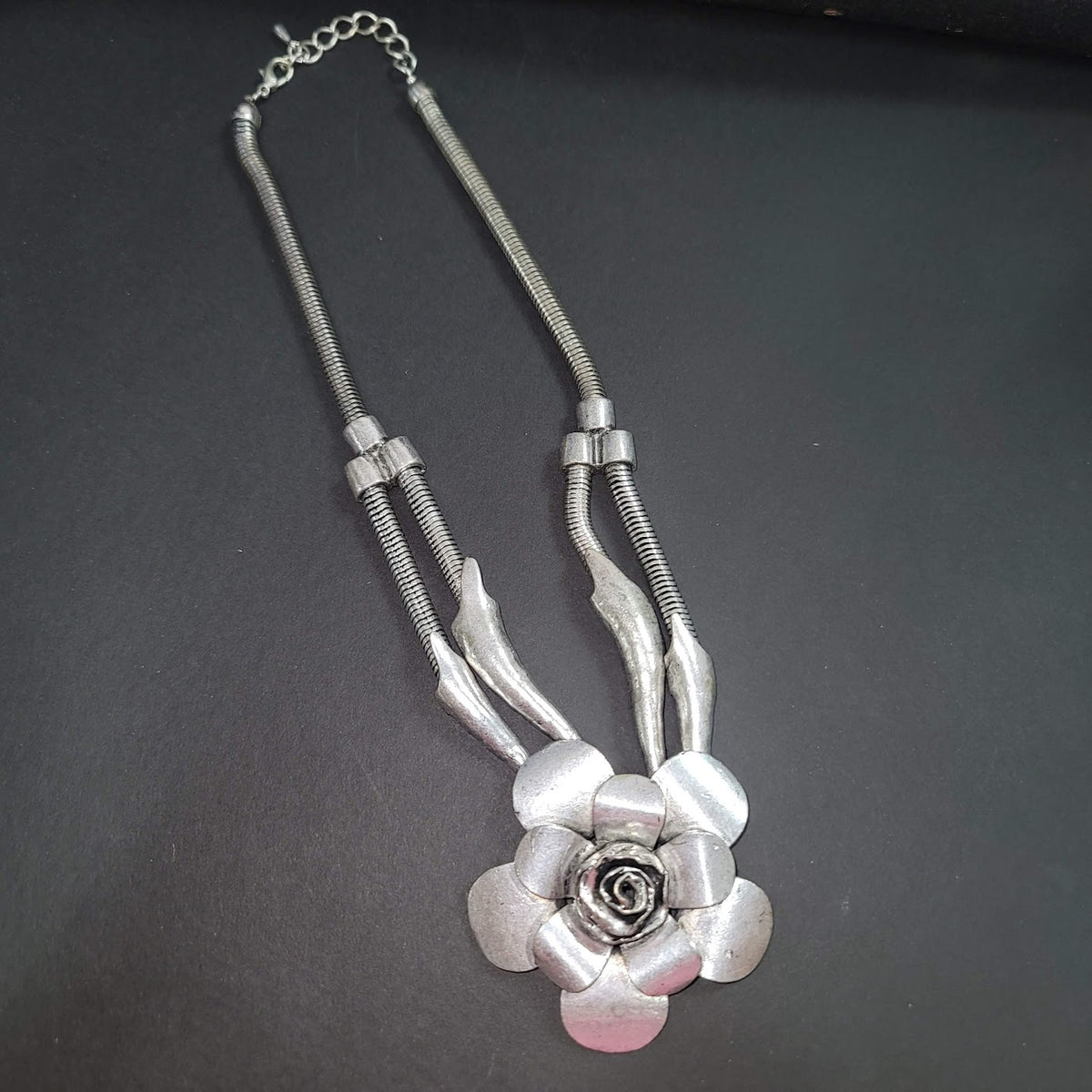 Heavy Metal Silvertone Necklace Flower Single into Double Strand Statement Pc.