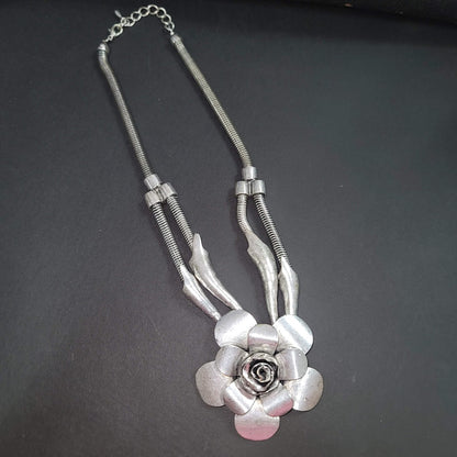 Heavy Metal Silvertone Necklace Flower Single into Double Strand Statement Pc.