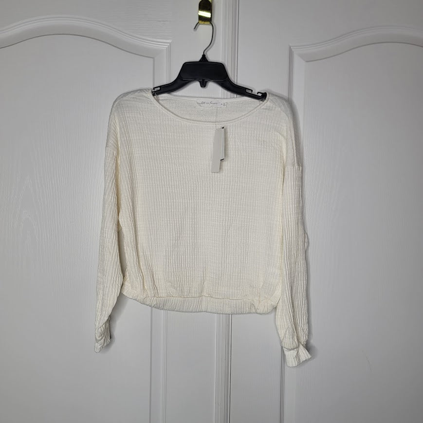 NEW All in favor SMALL Ivory White Long Sleeve Ribbed top Blouse Shirt Casual